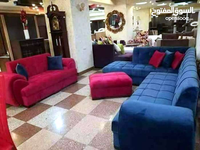 أطقم كنب كورنرات الوسام نزلت اسعار الكورنرات
لا تنسَ أنك شاهدت هذا الإعلان في عنكبوت
تعلن مفر...