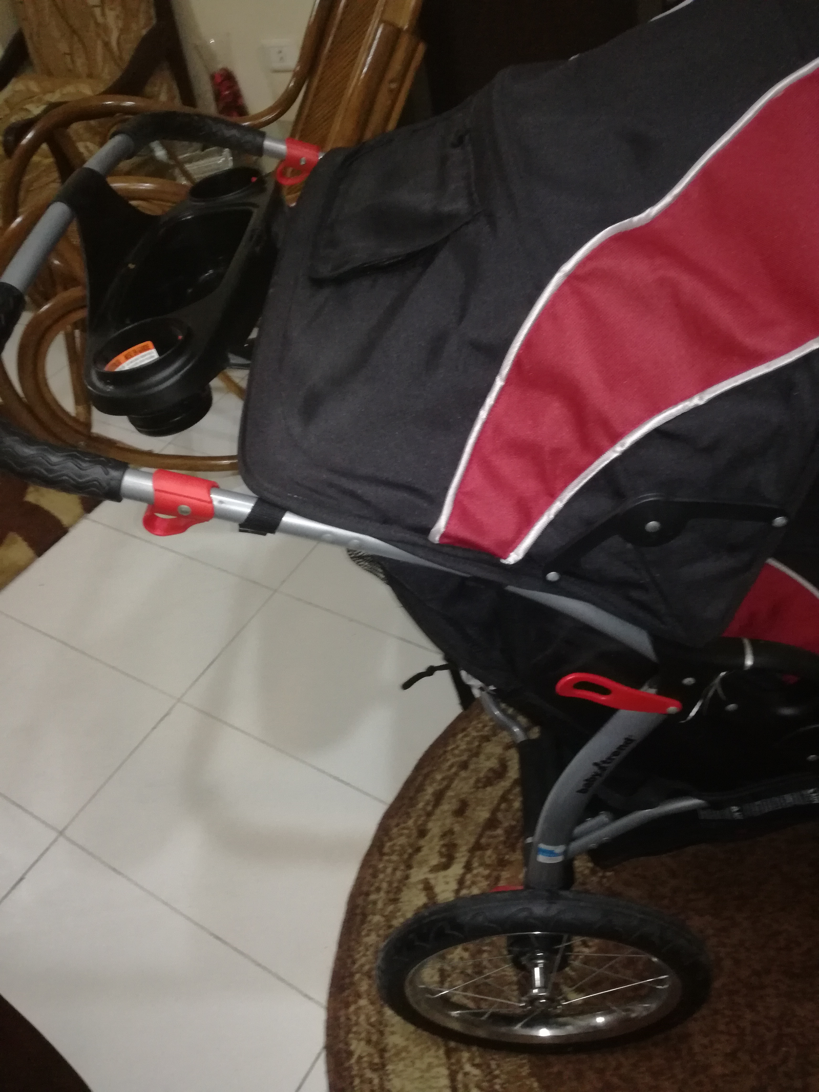 عرباية اطفال توام ماركة baby trend الفخمه سعر مغري
لا تنسَ أنك شاهدت هذا الإعلان في عنكبوت
عر...