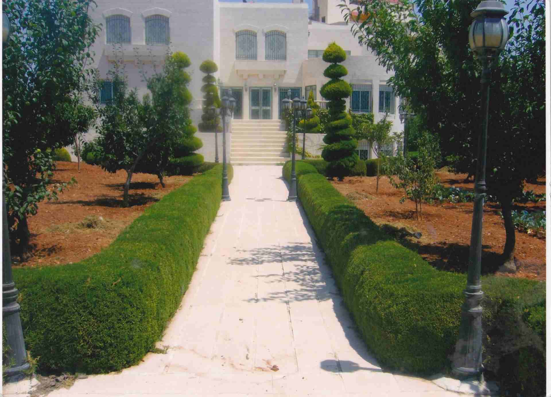 العلاونه لتنسيق الحدائق فلل وقصور 0796516675                                            


	 				لا تنسَ أنك شاهدت هذا الإعلان في عنكبوت            
	 				
                            تنسيق حدائق...