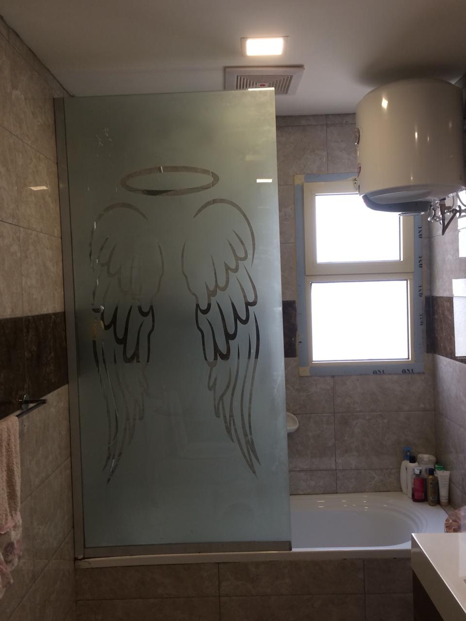 القيصر العربي لجميع اعمال الزجاج والمريا والاستيل ورش الرمل والحمامات الشور
لا تنسَ أنك شاهدت هذا الإعلان في عنكبوت...