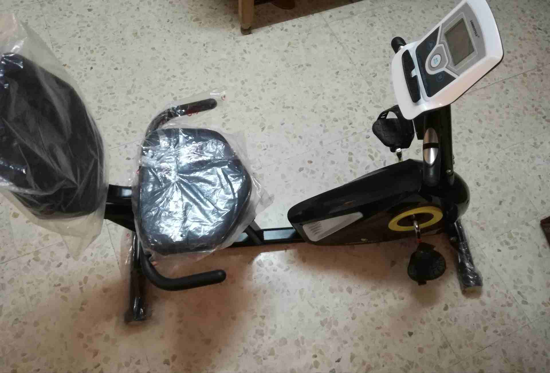 جهاز رياضي باسكاليت جديد وفرشه طبيه جديده للبيع
لا تنسَ أنك شاهدت هذا الإعلان في عنكبوت
جهاز باسك...