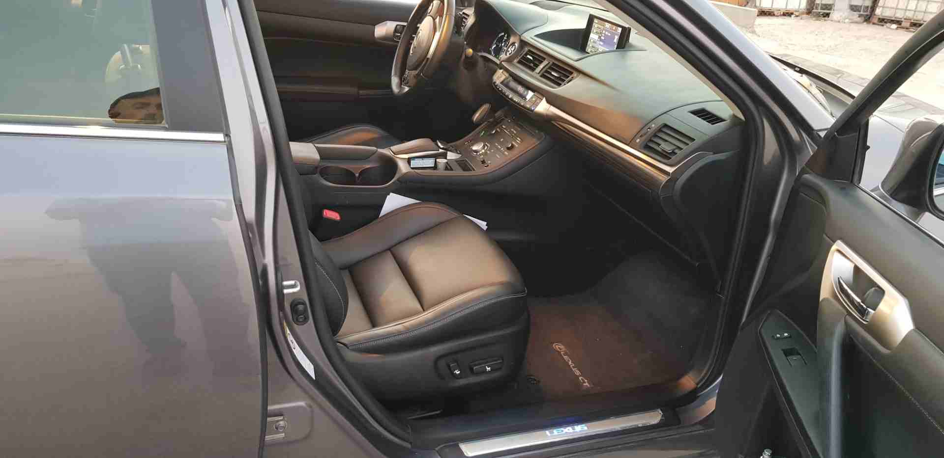 Lexus CT200 فل مسكر
لا تنسَ أنك شاهدت هذا الإعلان في عنكبوت
Lexus CT200 موديل 2015 رقم الشاصي JTH...
