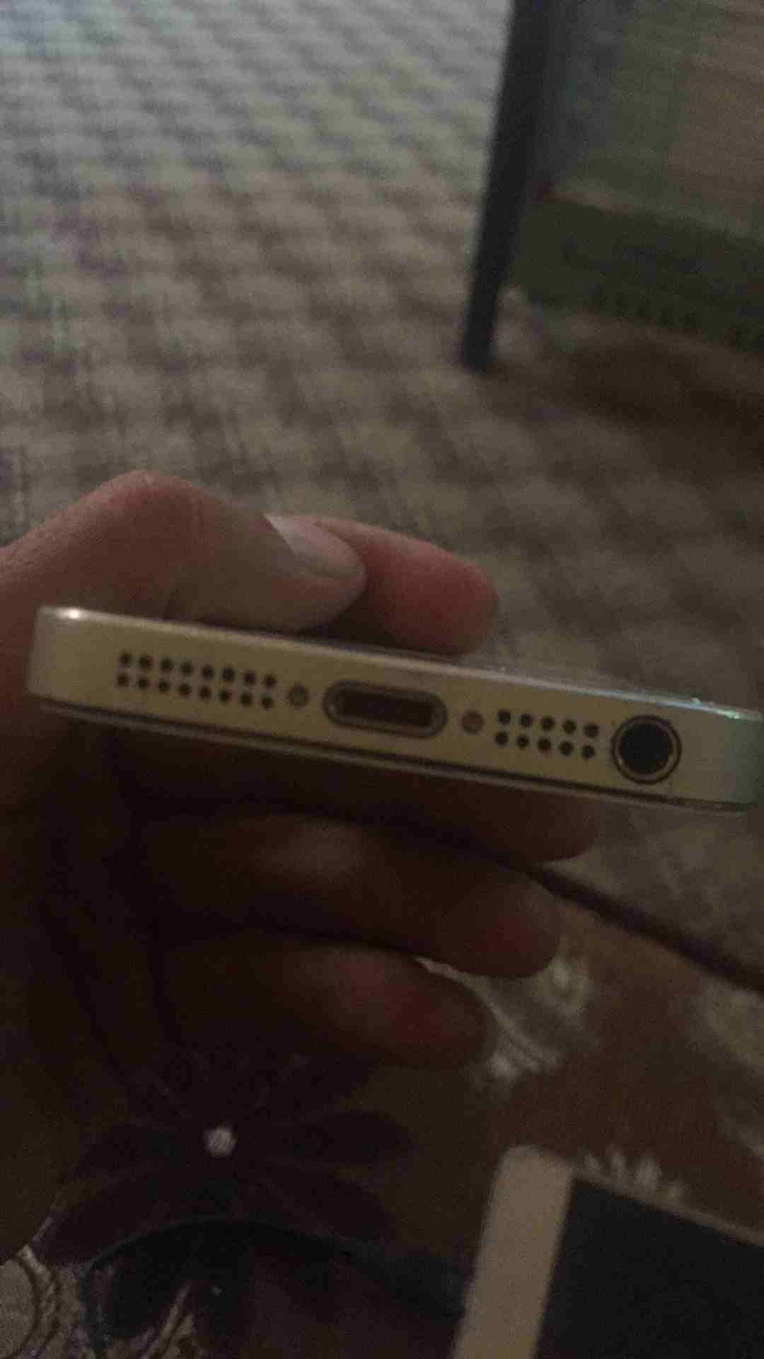 أيقن 5s وكاله مش مصلح                                            


	 				لا تنسَ أنك شاهدت هذا الإعلان في عنكبوت            
	 				
                            5s وكاله مش مفتوح معر شاحن078031840...