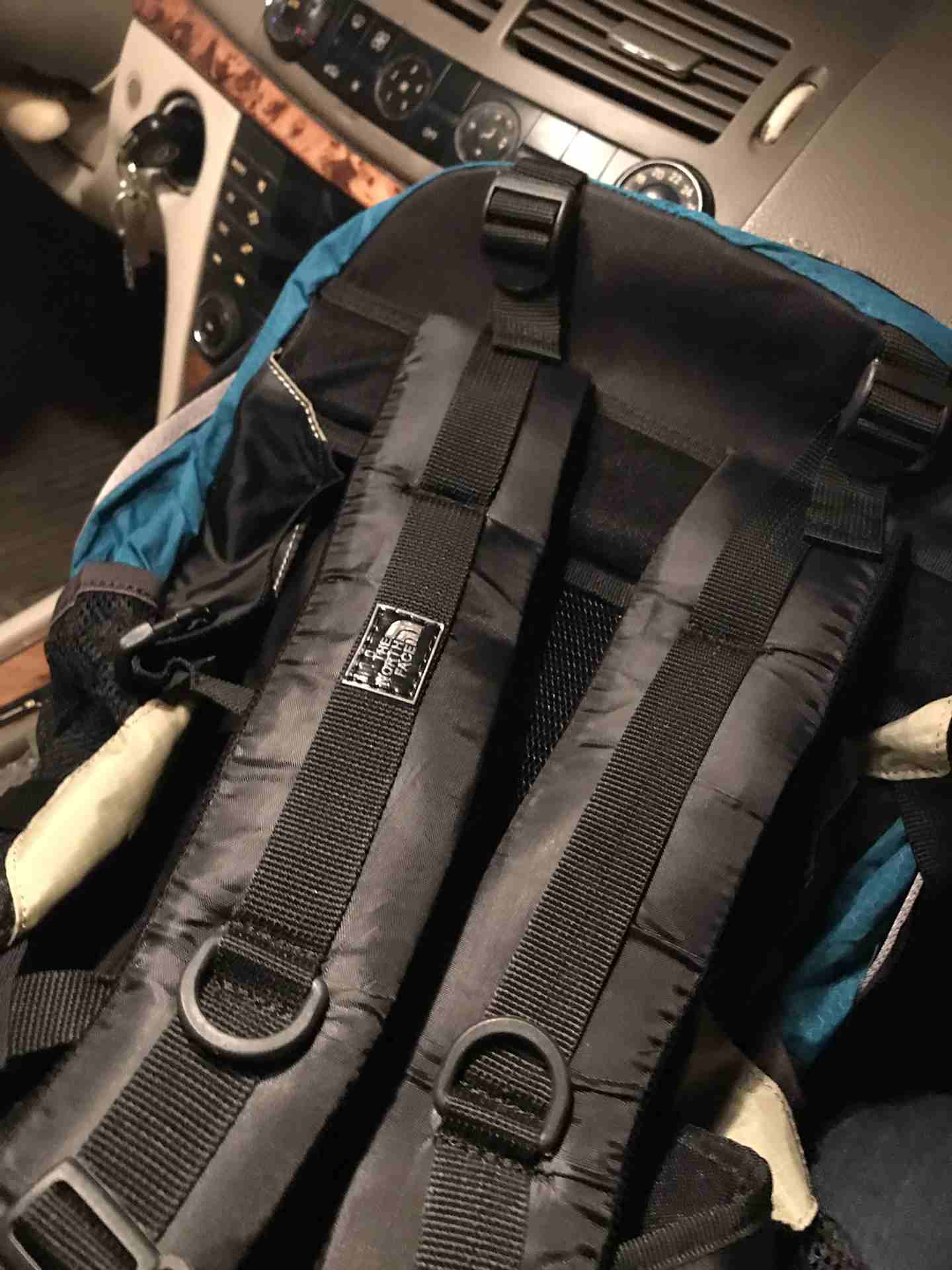 شنتات the north face                                            


	 				لا تنسَ أنك شاهدت هذا الإعلان في عنكبوت            
	 				
                            اصلي 100/100The north face bags  (or...