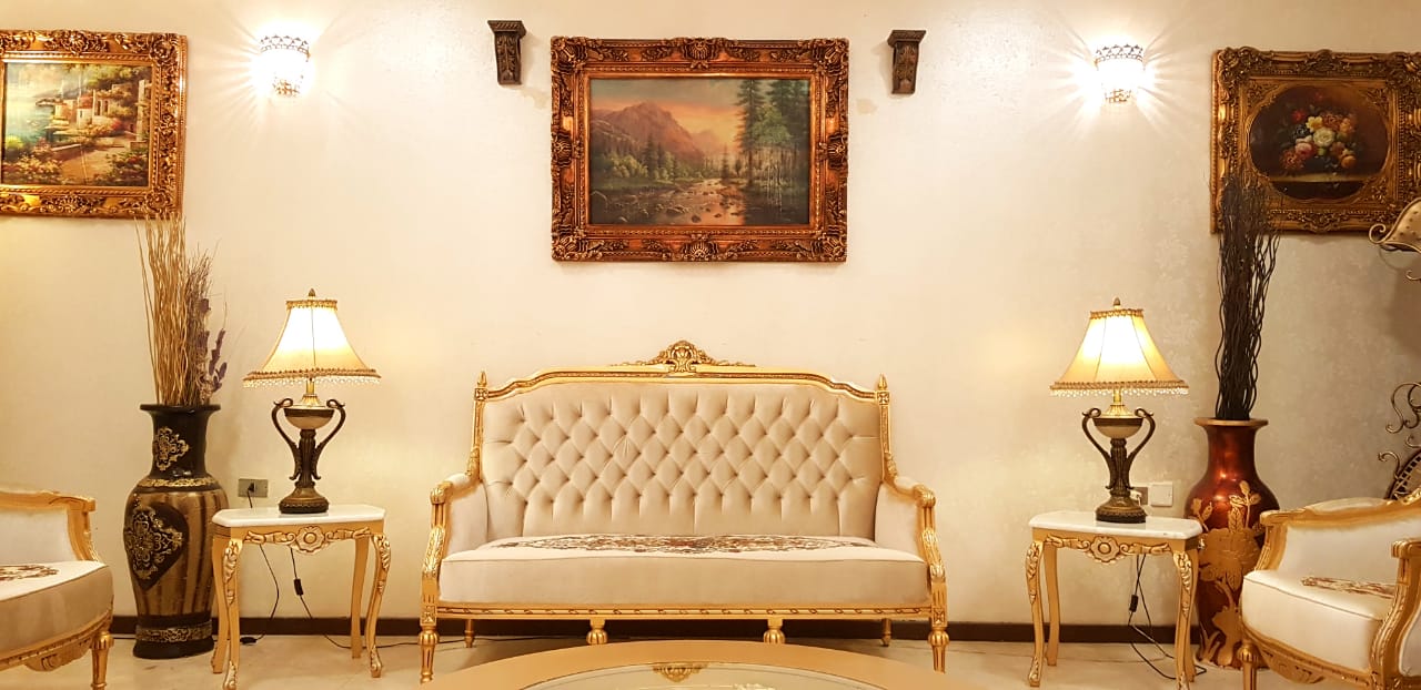 أطقم كنب كلاسيكية ملكية جديدة مصنعة من خشب الزان التركي
لا تنسَ أنك شاهدت هذا الإعلان في عنكبوت...