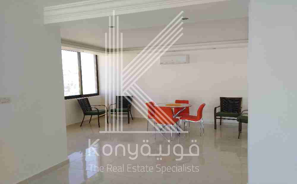 شقة للبيع في خلدا 275م                                            


	 				لا تنسَ أنك شاهدت هذا الإعلان في عنكبوت            
	 				
                            شقة واسعة طابق ثالث  روف في موقع م...