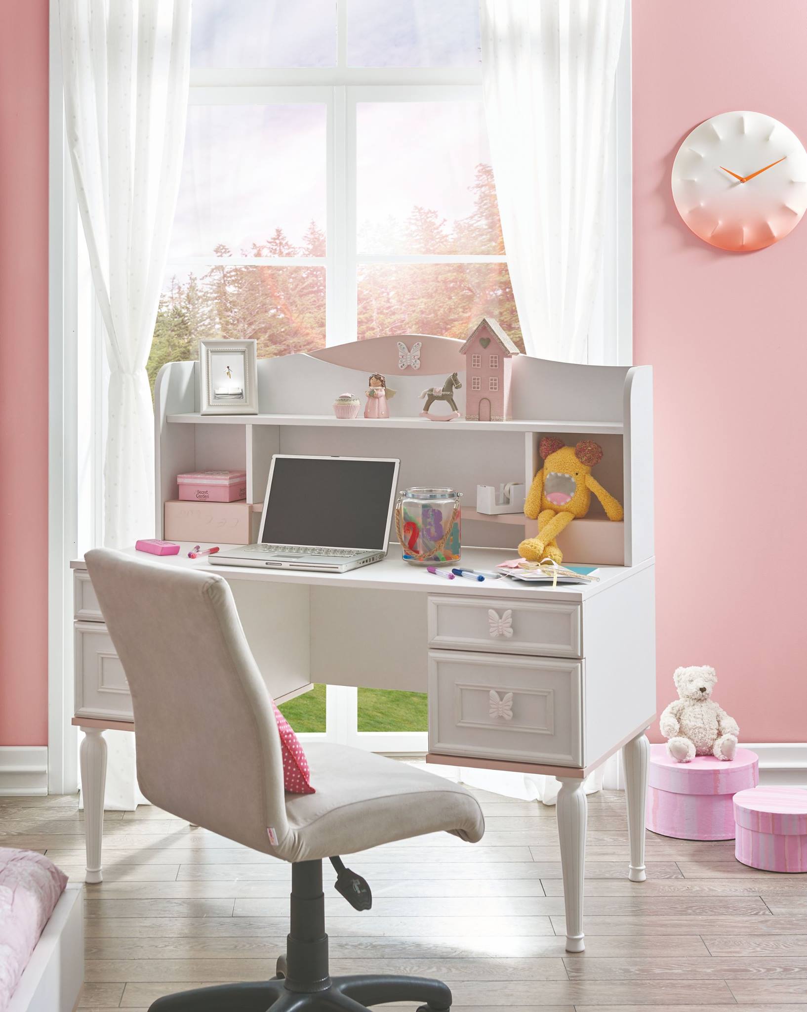 غرف نوم اطفال / شباب بمواصفات اوروبيه
لا تنسَ أنك شاهدت هذا الإعلان في عنكبوت
KIDS HOME...