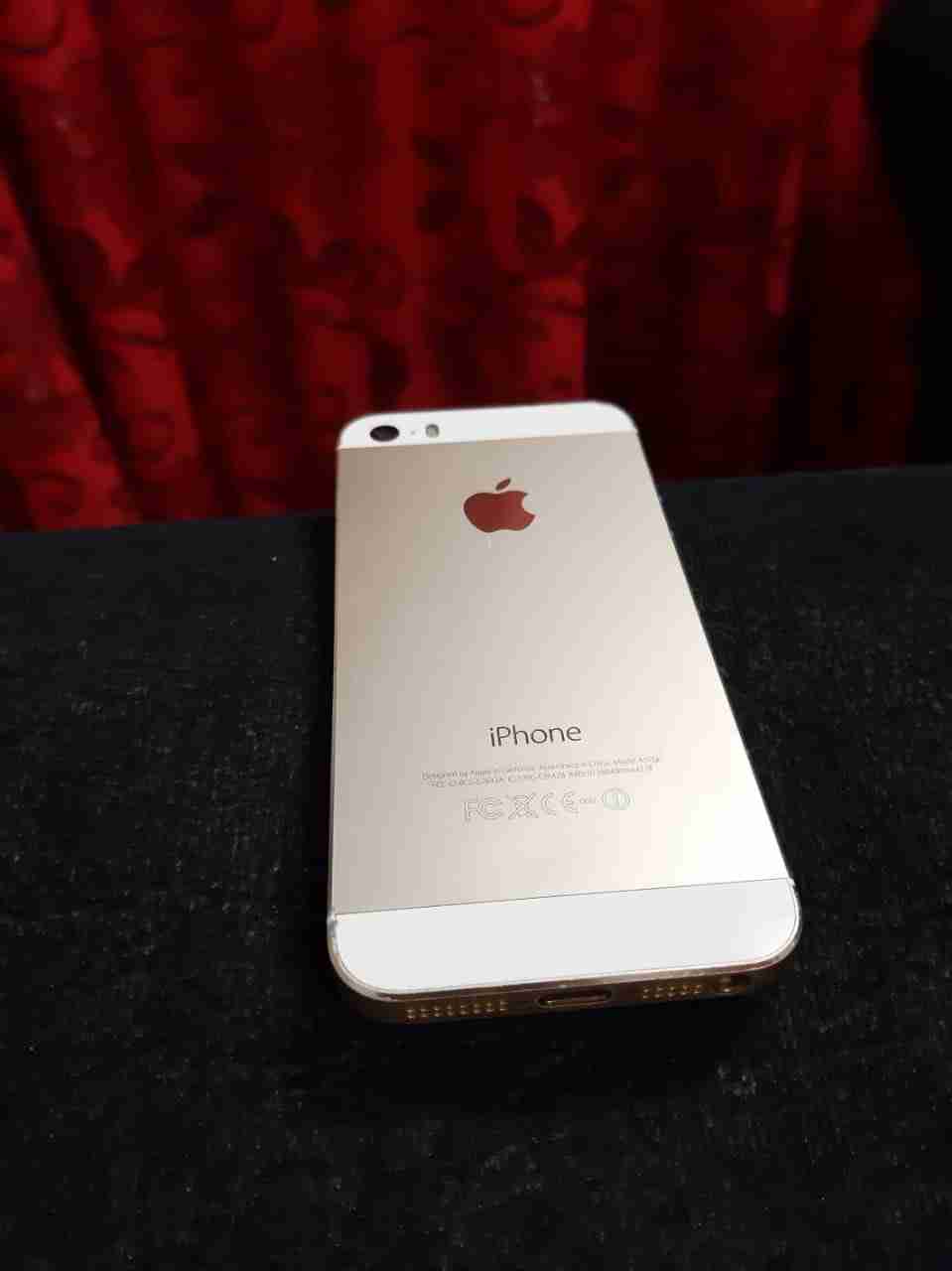 ايفون 5s                                            


	 				لا تنسَ أنك شاهدت هذا الإعلان في عنكبوت            
	 				
                                Iphone 5s 16 G الجهاز نضيف كل اشي شغال ميه ب...
