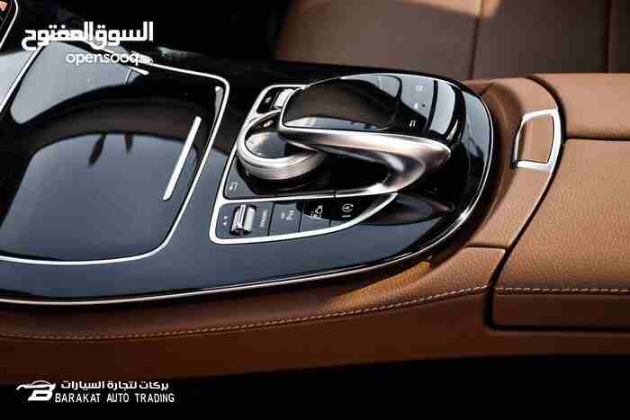Mercedes E200 2017 AMG                                            


	 				لا تنسَ أنك شاهدت هذا الإعلان في عنكبوت            
	 				
                            2017 Mercedes E200 
AMG Kit
وارد...