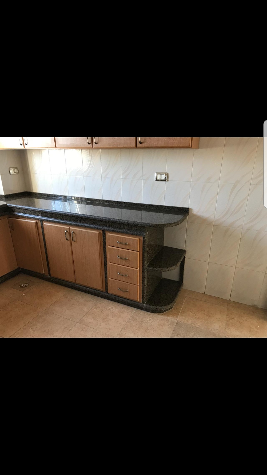 شقة طابق اول في ابو نصير  خلف ملاهي الجبيهه الترويحيه 110م                                            


	 				لا تنسَ أنك شاهدت هذا الإعلان في عنكبوت...