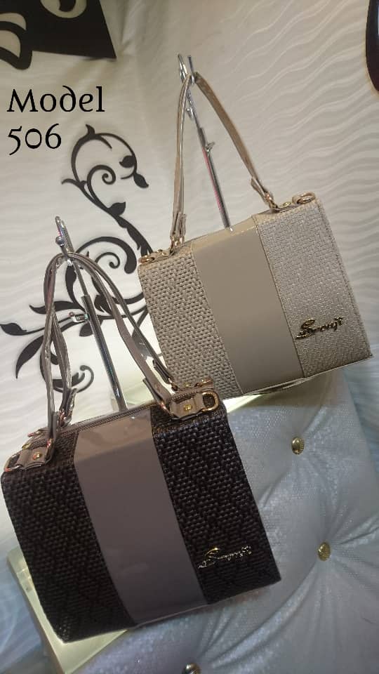 شناتي نسائيه راقيه جدا البيع جمله لتواصل 0798484092
لا تنسَ أنك شاهدت هذا الإعلان في عنكبوت
ش...