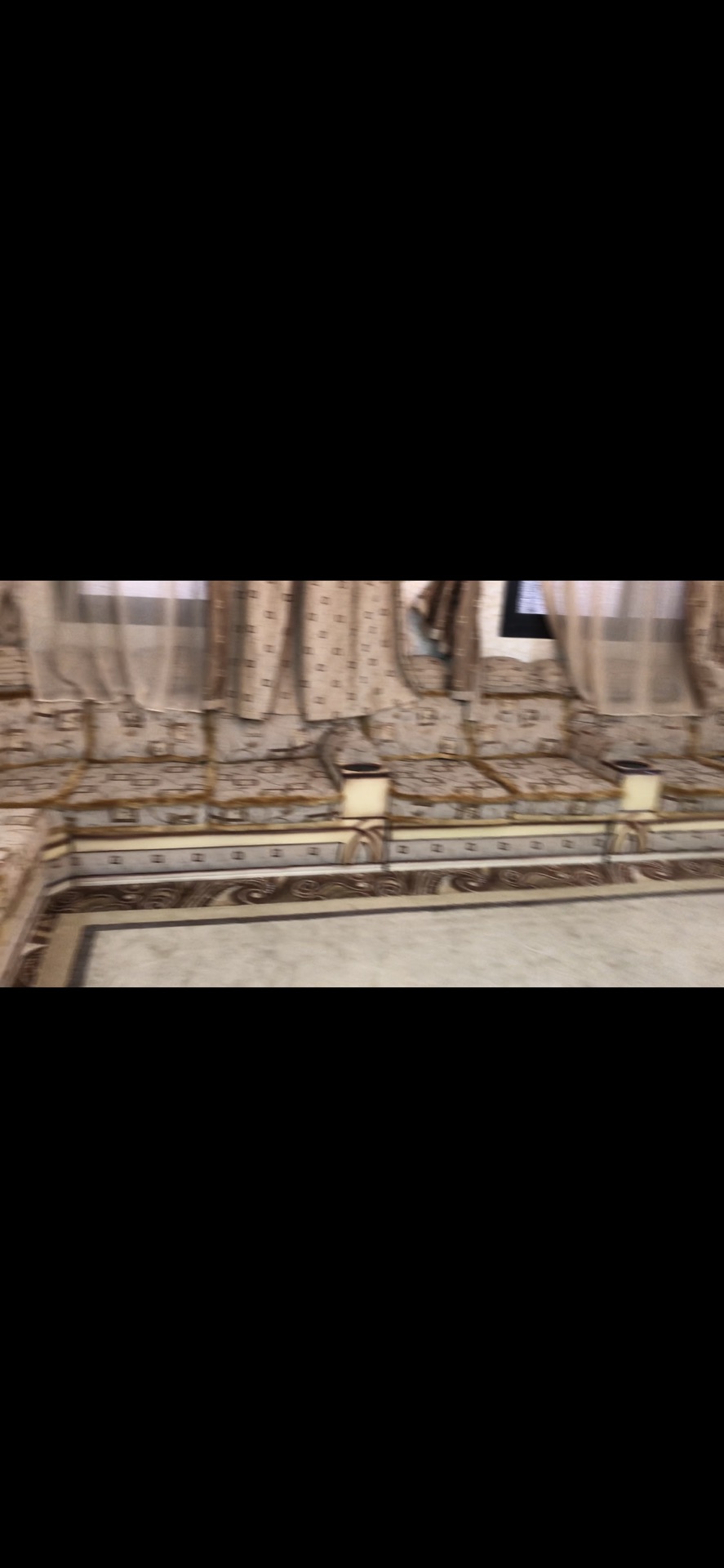 الطائف                                            


	 				لا تنسَ أنك شاهدت هذا الإعلان في عنكبوت            
	 				
                                مجانا. لوجه الله 
جلسة كنب مجلس 6  في 8...