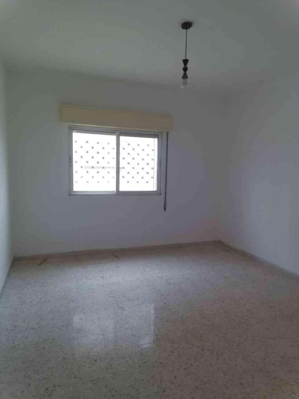 شقة فارغة للايجار ضاحية الامير حسن 160م 200 شهري                                            


	 				لا تنسَ أنك شاهدت هذا الإعلان في عنكبوت            
	 				
                                شقة...