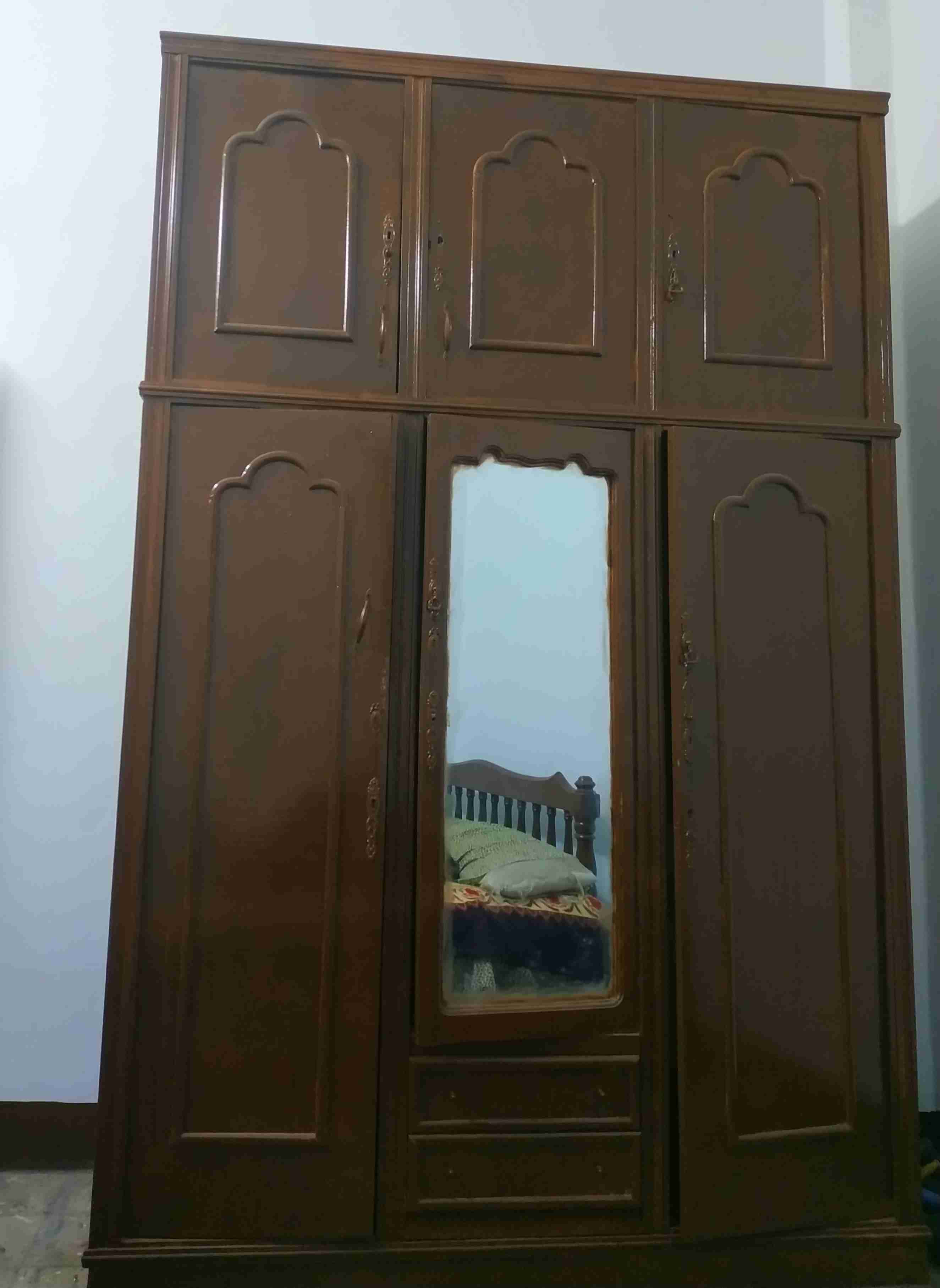 غرفة نوم بحالة ممتازة                                            


	 				لا تنسَ أنك شاهدت هذا الإعلان في عنكبوت            
	 				
                                غرفة نوم خشب زان
سرير 2 متر طول...