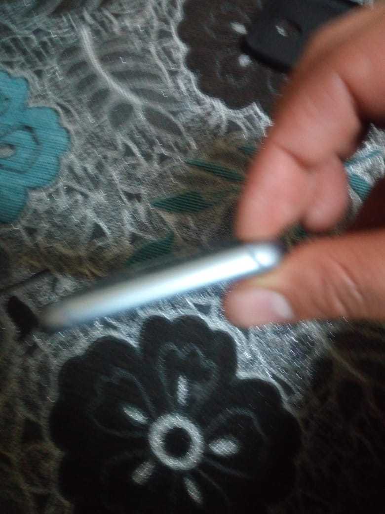 سامسونج جالكسي j7pro 64g
لا تنسَ أنك شاهدت هذا الإعلان في عنكبوت
الجهاز غني عن التعريف استعما...