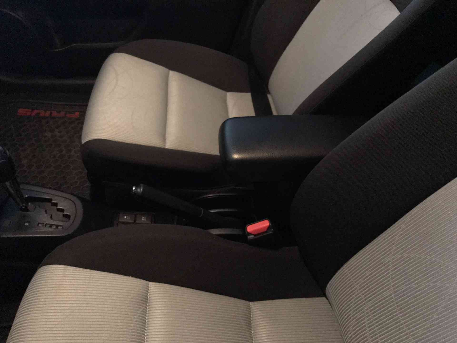 تويوتا بريوس سي Toyota prius c 2015 جمرك جديد
لا تنسَ أنك شاهدت هذا الإعلان في عنكبوت
تويوتا...