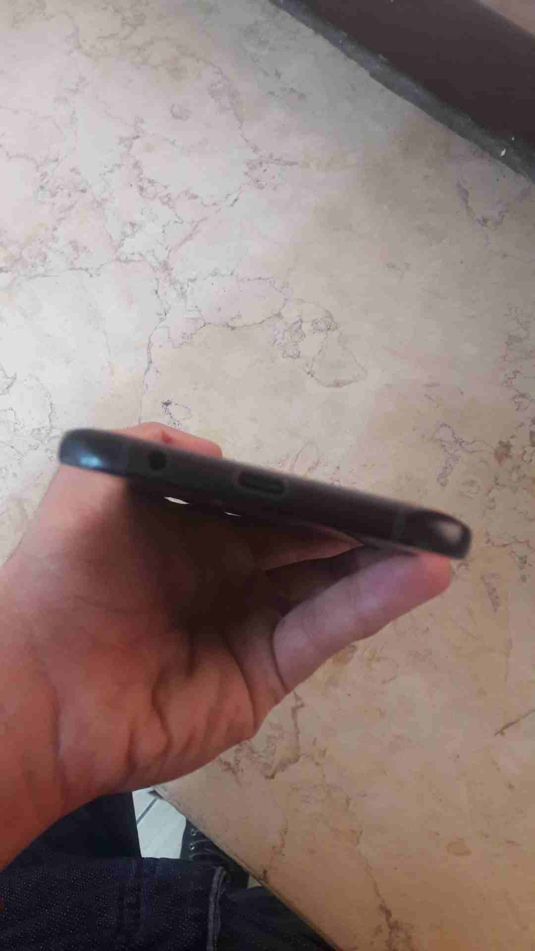 A7 2017 سامسونج 32 جيجا بسعر مغري جدا
لا تنسَ أنك شاهدت هذا الإعلان في عنكبوت
A7 2017 .... بصمة...