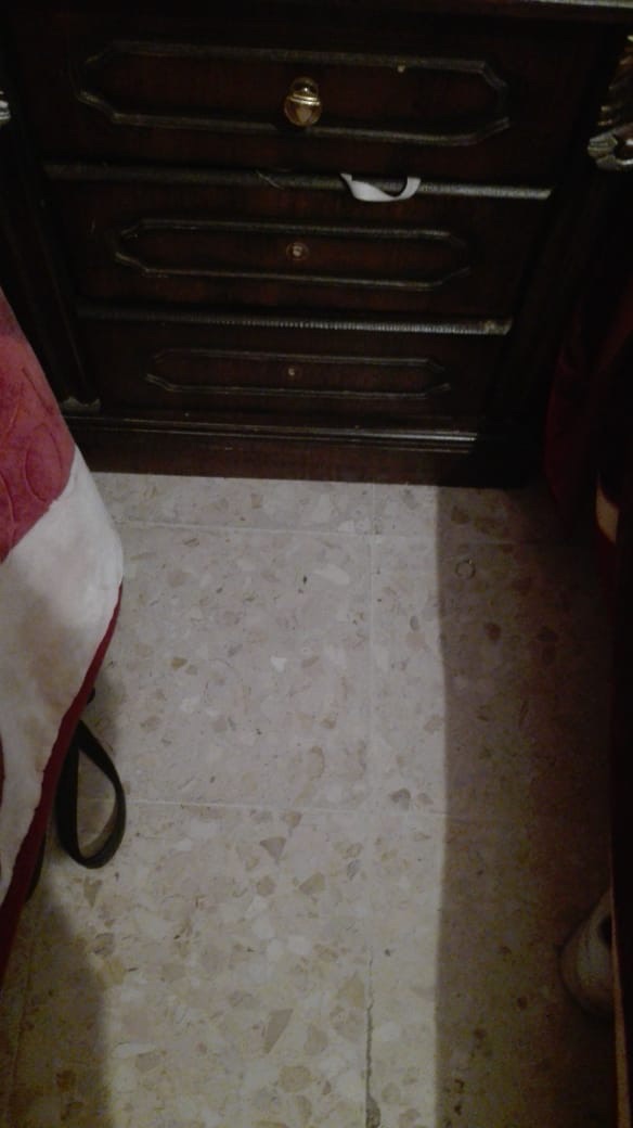 غرفه نوم بحاله جيده
لا تنسَ أنك شاهدت هذا الإعلان في عنكبوت
غرفه نوم بحاله جيده استعمال بسيط...