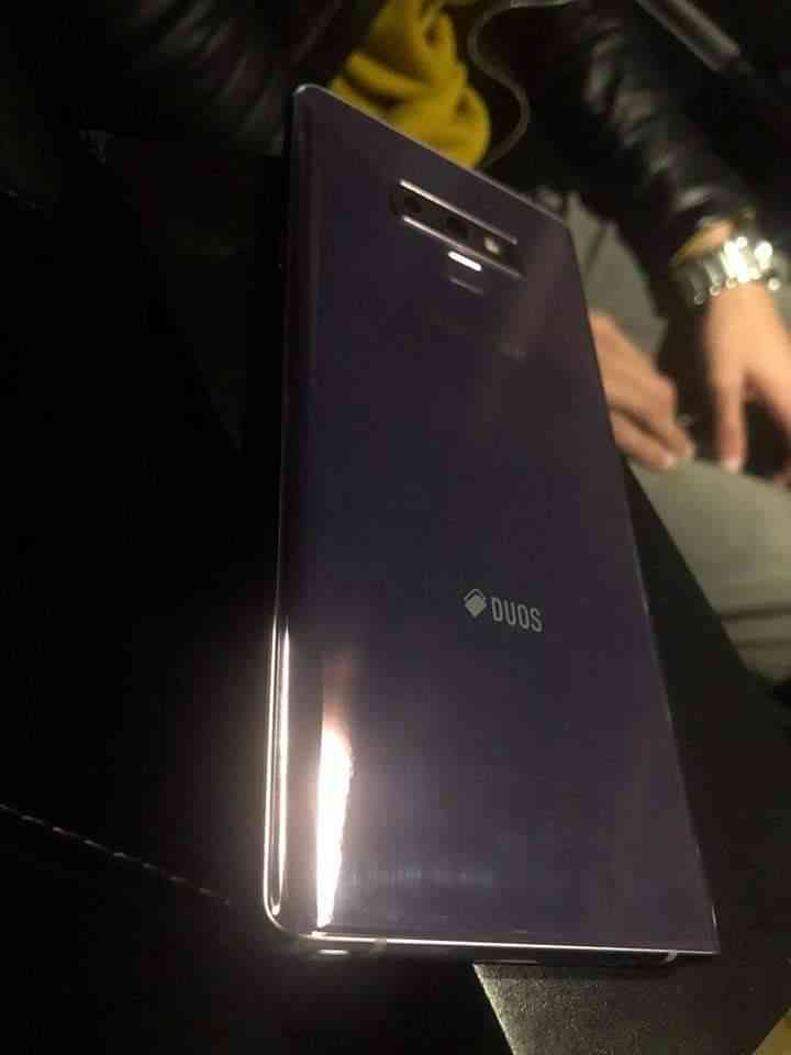 Note 9 نوت                                            


	 				لا تنسَ أنك شاهدت هذا الإعلان في عنكبوت            
	 				
                                نوت 9 وكاله معه كامل اغراضه عادي مش باكيج...