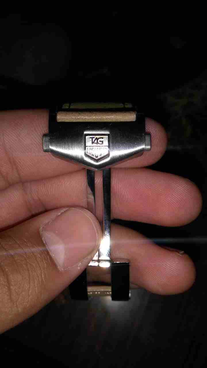 ساعة TAG HEUER
لا تنسَ أنك شاهدت هذا الإعلان في عنكبوت
للإستفسار 0795058319
-------------...