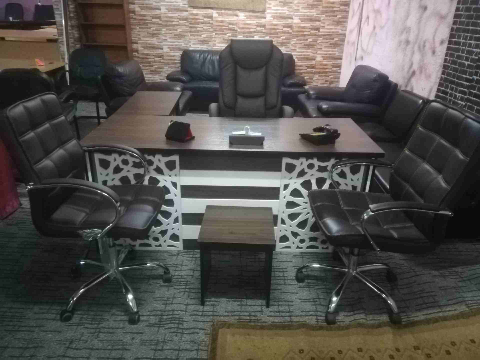 مكتب مدير فخم مع كراسي جلد بسعر مغري                                            


	 				لا تنسَ أنك شاهدت هذا الإعلان في عنكبوت            
	 				
                            مكتب مدير فخم مع كرا...
