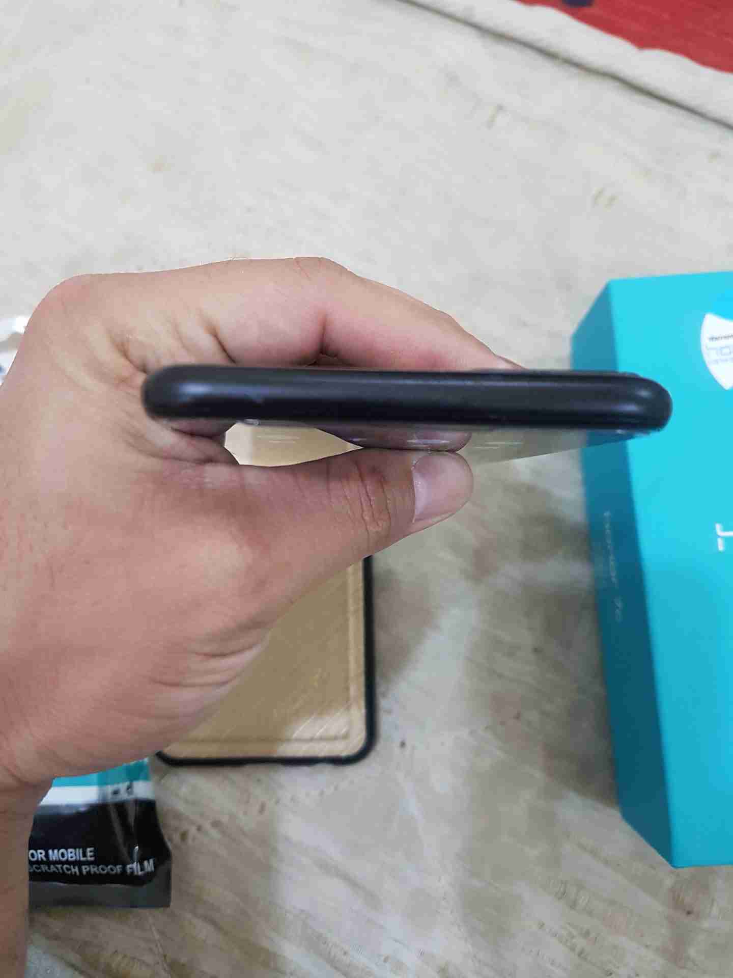 للبيع جوال هونر سي 7
لا تنسَ أنك شاهدت هذا الإعلان في عنكبوت
للبيع جوال هونر سي 7 نظيف تم تغي...