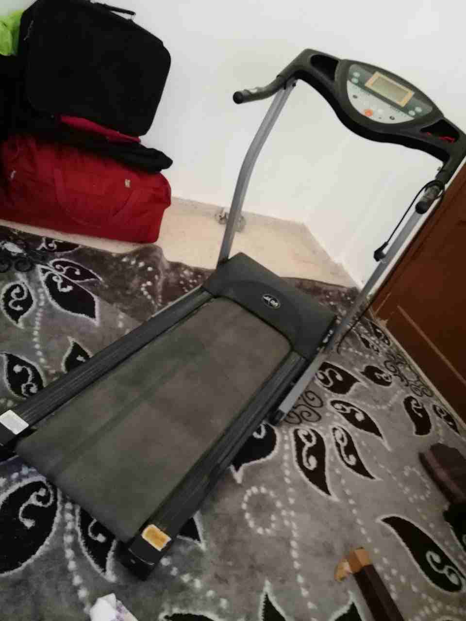 المفرق /شارع المستشفى الحكومي                                            


	 				لا تنسَ أنك شاهدت هذا الإعلان في عنكبوت            
	 				
                            جهاز مشي استعمال شخصي بحالة...