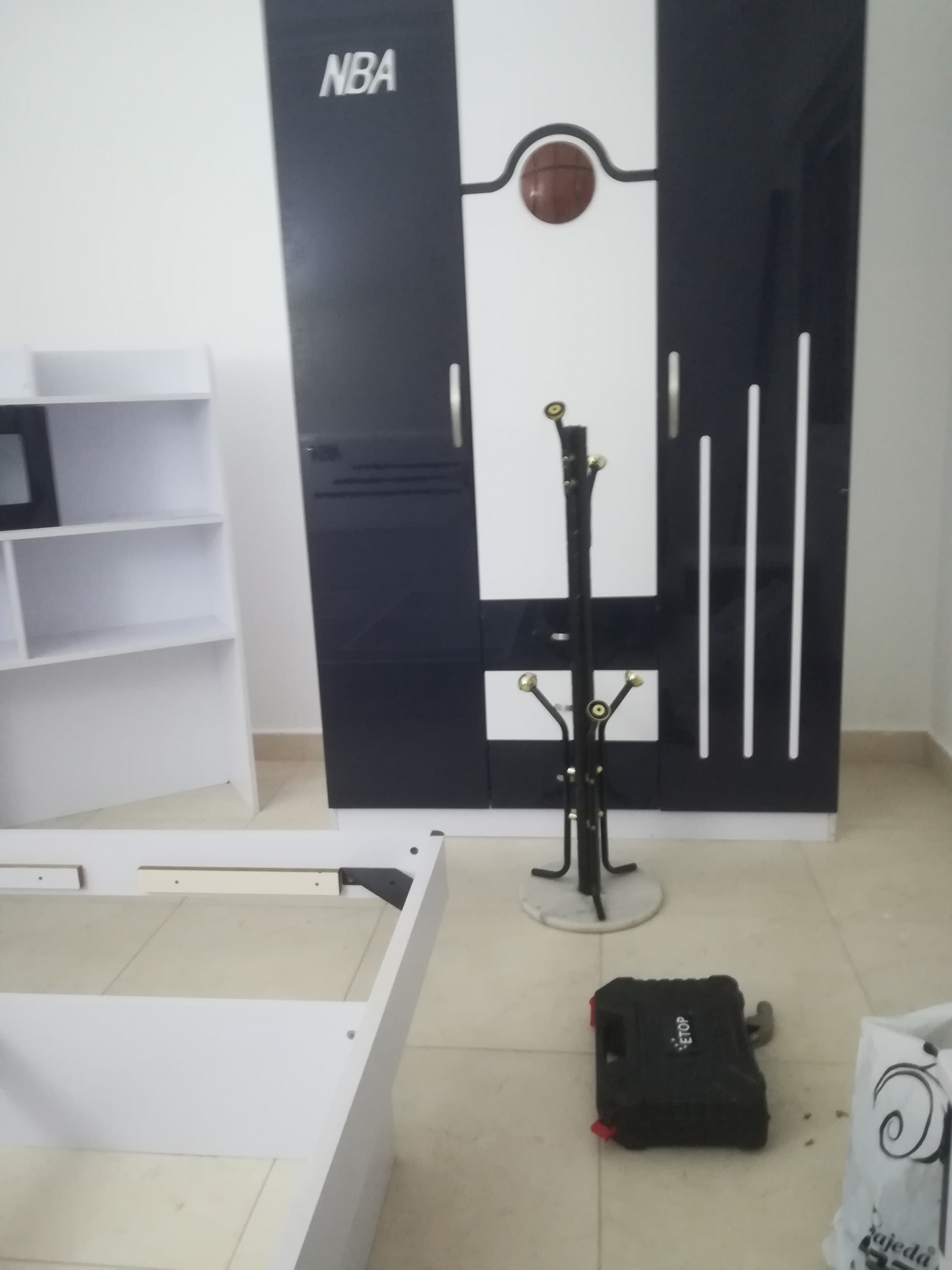 نجار متنقل فك تركيب جميع انواع غرف النوم والاثاث باقل الاسعار                                            


	 				لا تنسَ أنك شاهدت هذا الإعلان في عنكبوت...