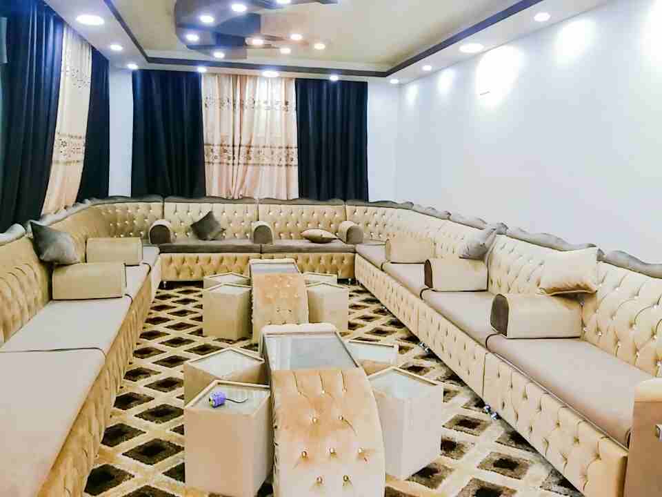 ديوانيات خليجيه مقاس 4/5 حشب سويد وفرفيست مكفول خمس سنوات
لا تنسَ أنك شاهدت هذا الإعلان في عنكبوت...