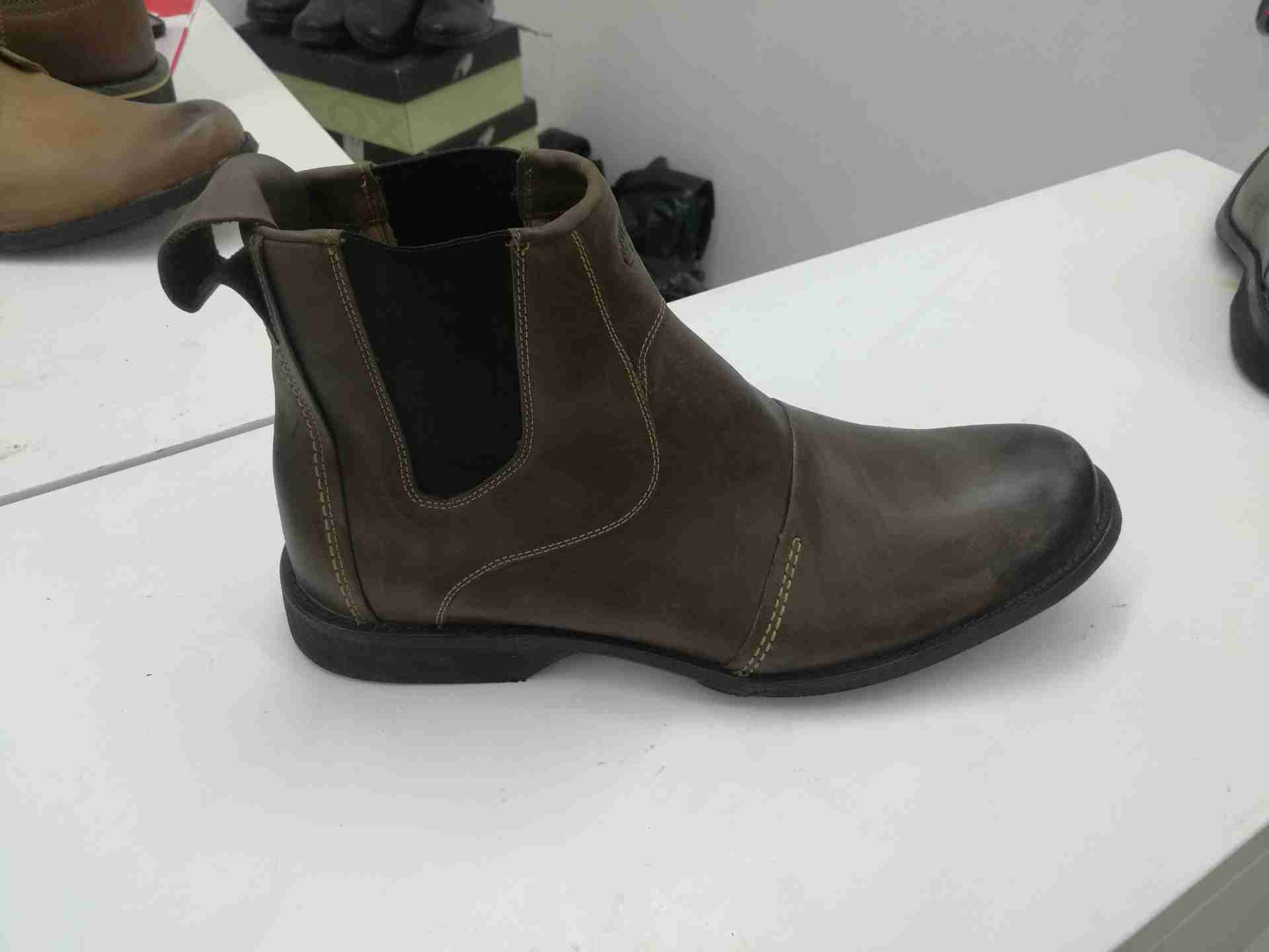 Timberland أحذية جلد طبيعي من أفخر وأرقى الماركات العالمية
لا تنسَ أنك شاهدت هذا الإعلان في عنكبوت...