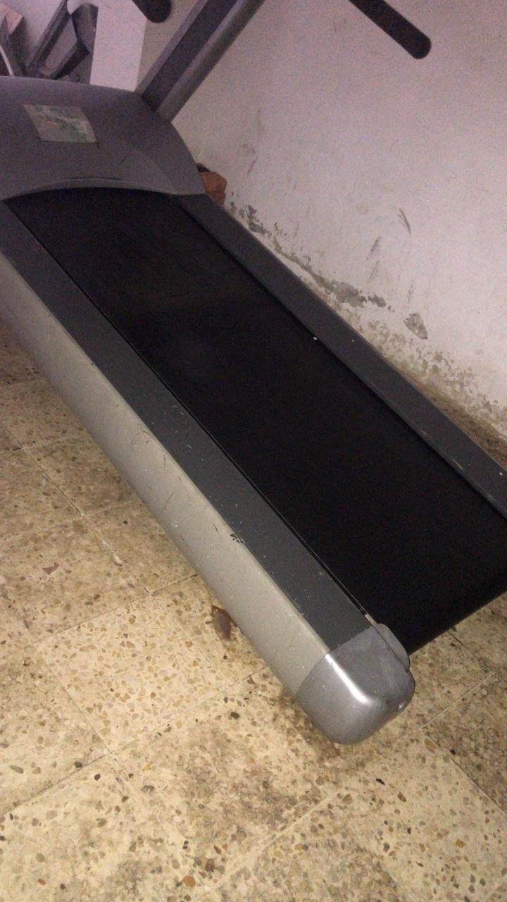 اجهزه نادي رياضي كامل للبيع
لا تنسَ أنك شاهدت هذا الإعلان في عنكبوت
بحاله جيده جدآ موجودين في...