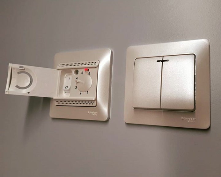 المهندس لتمديدات الكهربائيه والصيانه العامه
لا تنسَ أنك شاهدت هذا الإعلان في عنكبوت
المهندس ا...