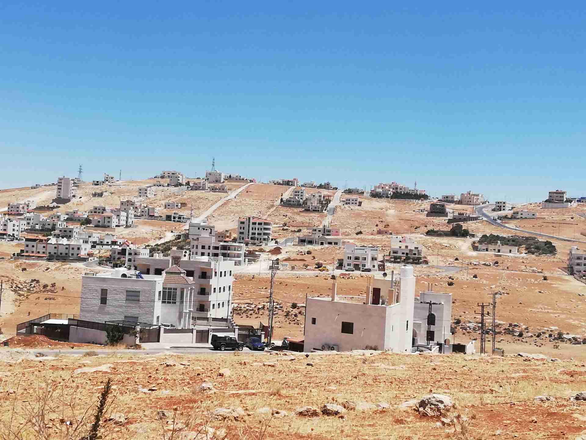 أرض للبيع في شفا بدران مميزة جدآ قرب فلل النخبة على شارعين
لا تنسَ أنك شاهدت هذا الإعلان في عنكبوت...