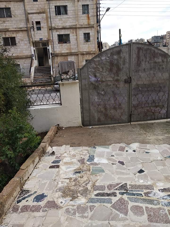 عمارة طابقين شقة صغيره                                            


	 				لا تنسَ أنك شاهدت هذا الإعلان في عنكبوت            
	 				
                                بيت طابقين مع شقة صغيره 
الطاب...