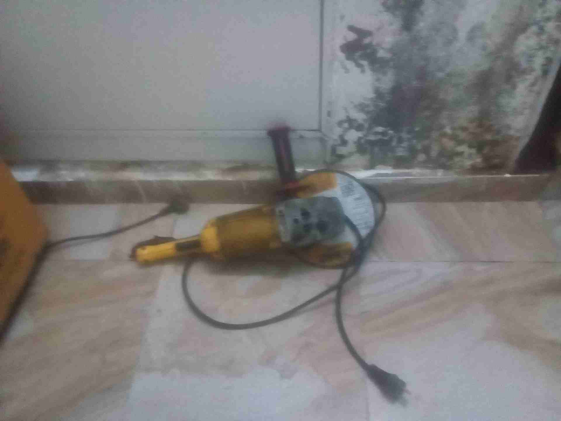كل الأدوات والمعدات الي بصور للبيع بجمله                                            


	 				لا تنسَ أنك شاهدت هذا الإعلان في عنكبوت            
	 				
                            للبيع بسعر الحرق...