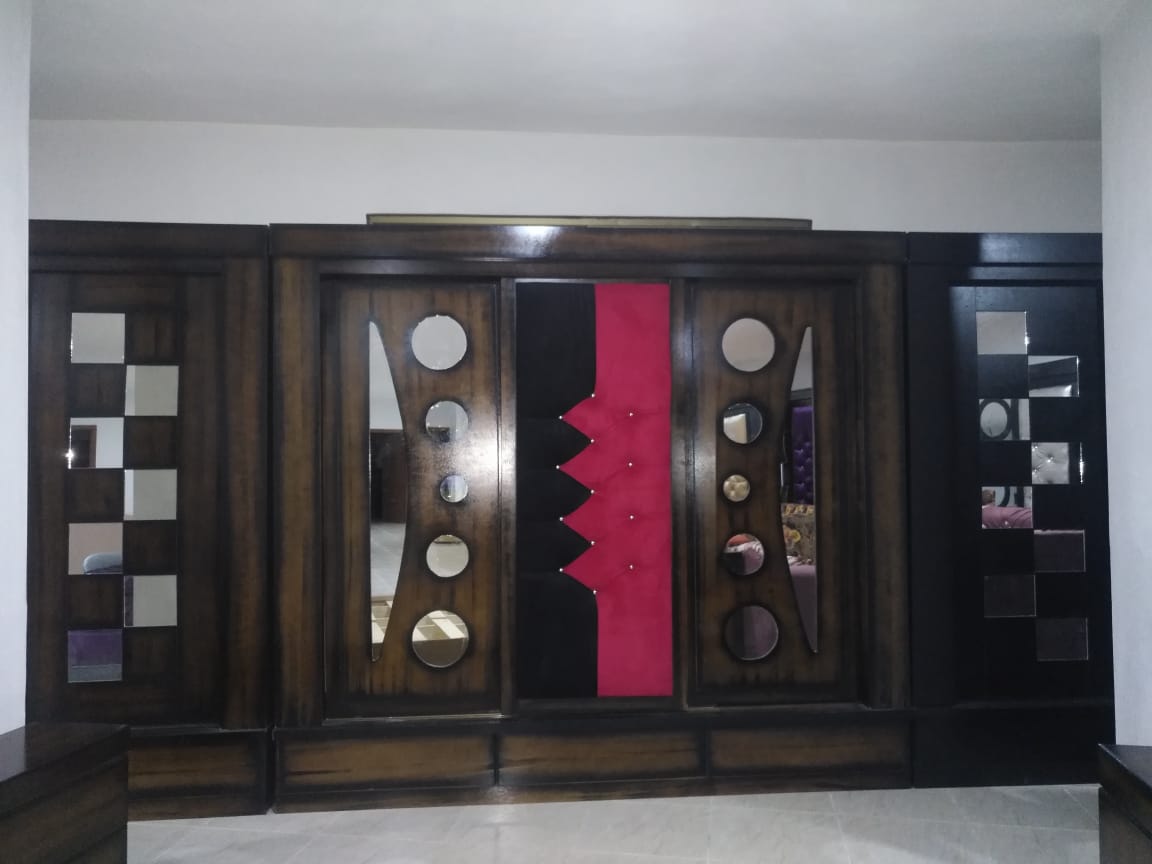 عفش بيت كامل بسعر مغري جدا
لا تنسَ أنك شاهدت هذا الإعلان في عنكبوت
نقدم لكم تشكيلة رائعة
اق...