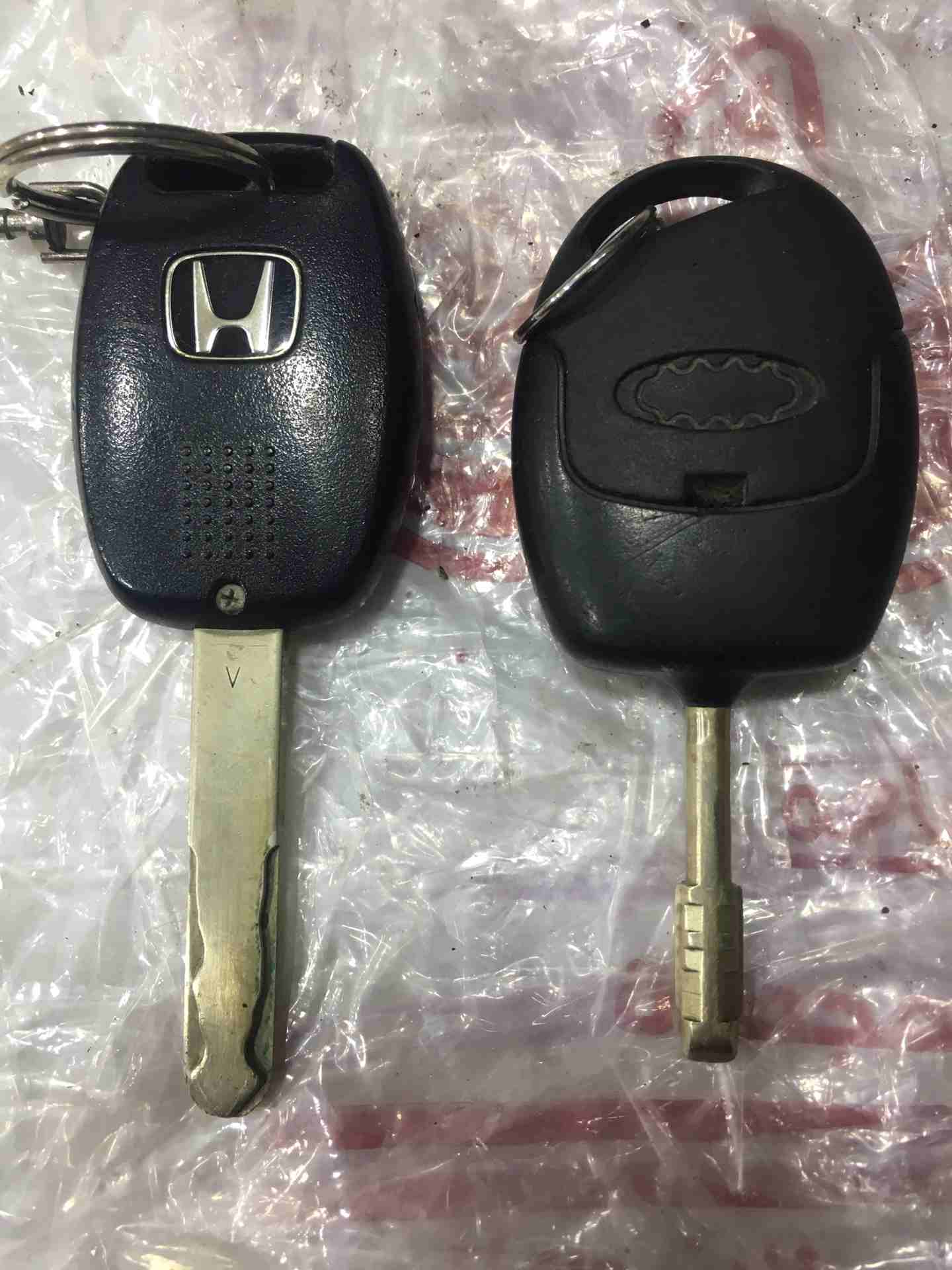 متفرقات هوندا Honda مرايا مع غماز / ستيرنح / سترات بار / شاشة
لا تنسَ أنك شاهدت هذا الإعلان في عنكبوت...