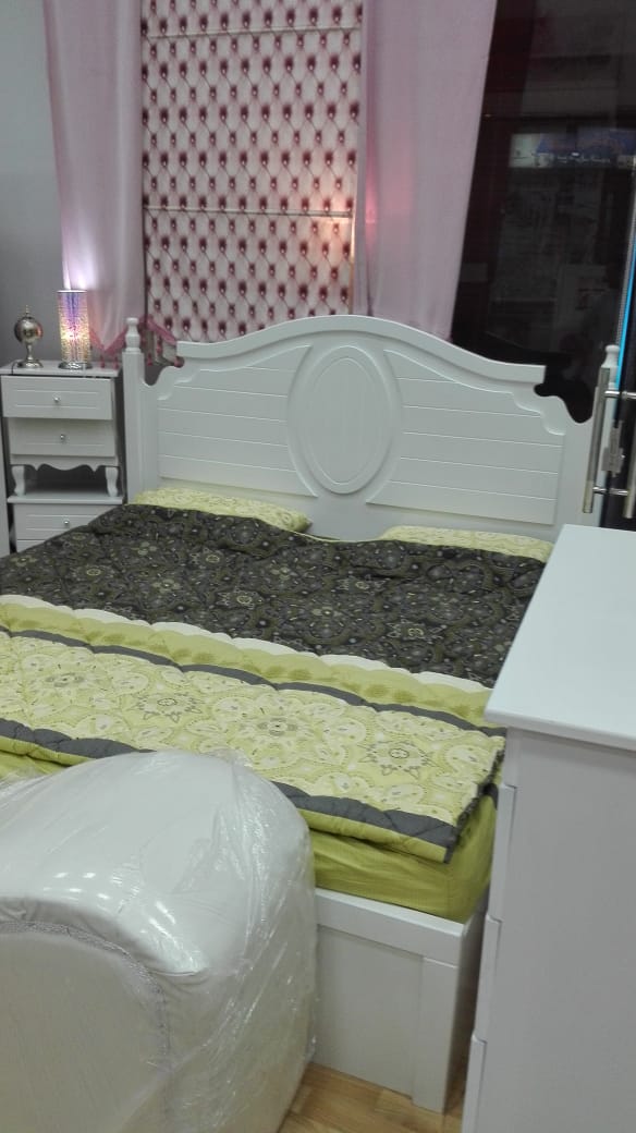 غرف نوم مودرن تفصيل حسب الطلب
لا تنسَ أنك شاهدت هذا الإعلان في عنكبوت
غرف نوم مودرن تفصيل حسب...