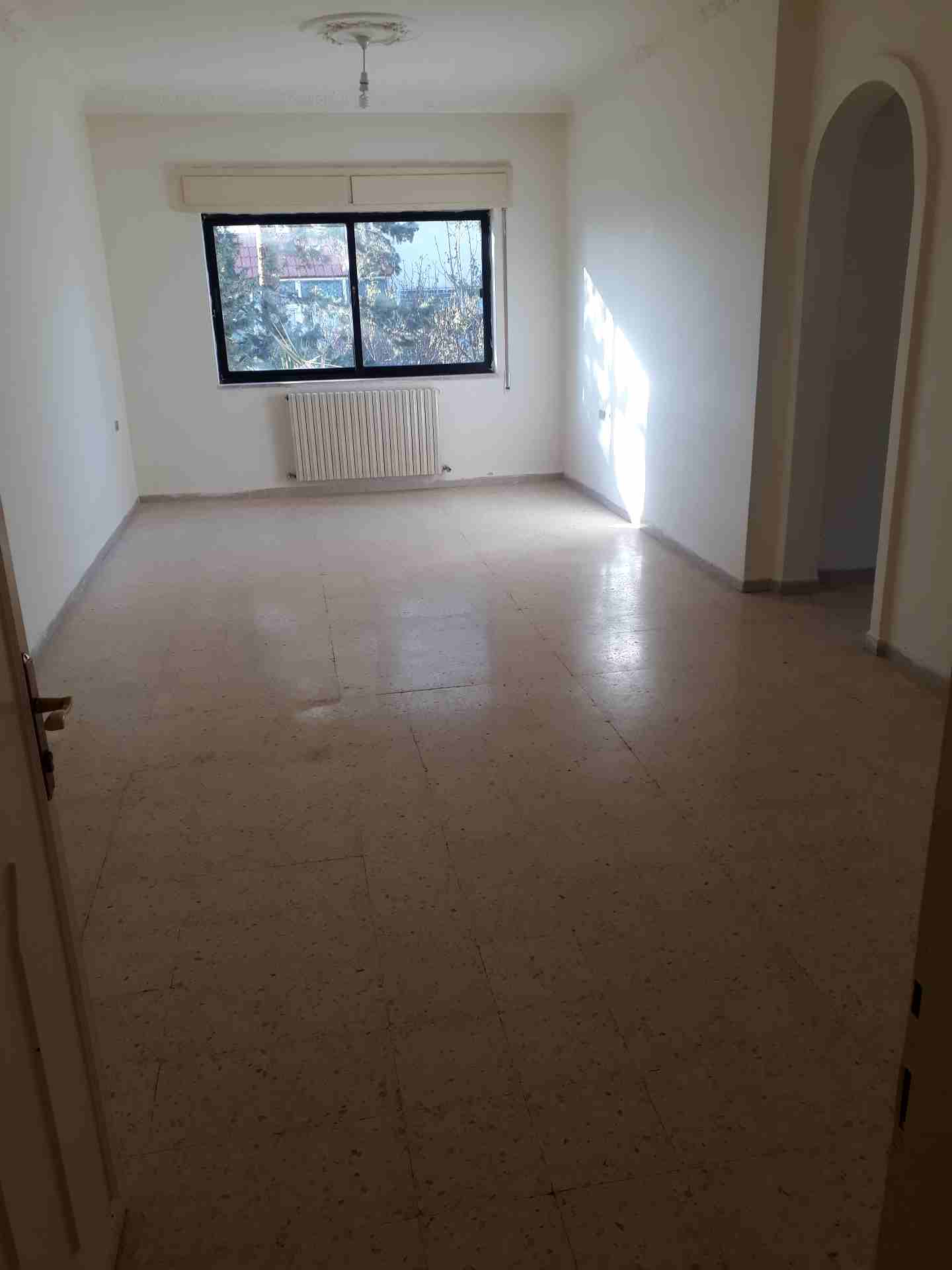 2 نوم شقة فارغة للايجار المدينة الرياضية 230دينار
لا تنسَ أنك شاهدت هذا الإعلان في عنكبوت
طابق ار...