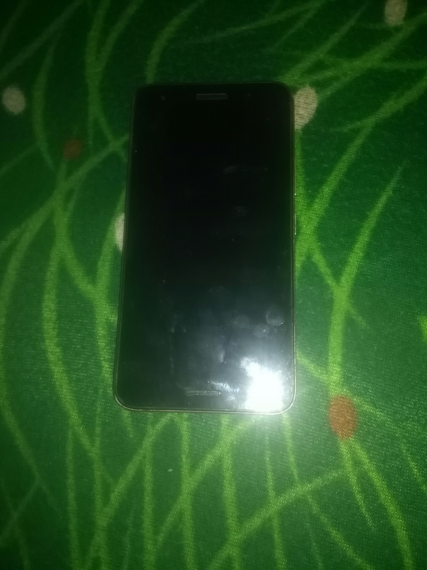 تليفون lnfinix HoT5
لا تنسَ أنك شاهدت هذا الإعلان في عنكبوت
التليفون 2 رامات كاميرا الاماميه...
