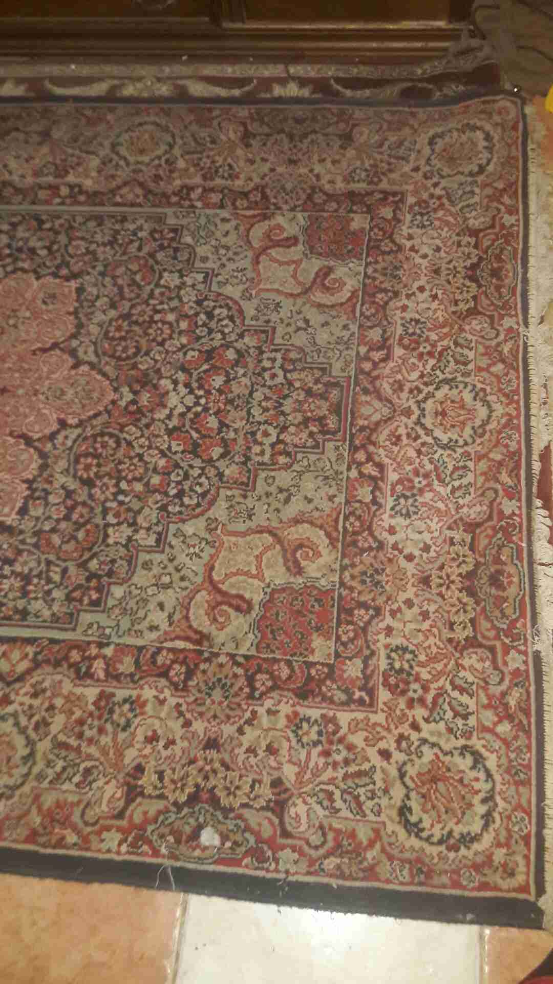 سجادة 160 ×240 بحالة جيدة جدا
لا تنسَ أنك شاهدت هذا الإعلان في عنكبوت
سجادة مستعملة بحا...