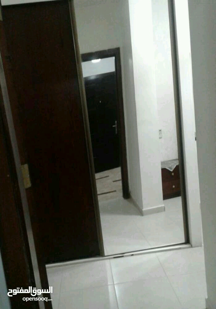 ستوديوهات مفروشه للإيجار اليومي. Full furnished studios for daily rent 35JDs
لا تنسَ أنك شاهدت هذا الإعلان في عنكبوت...