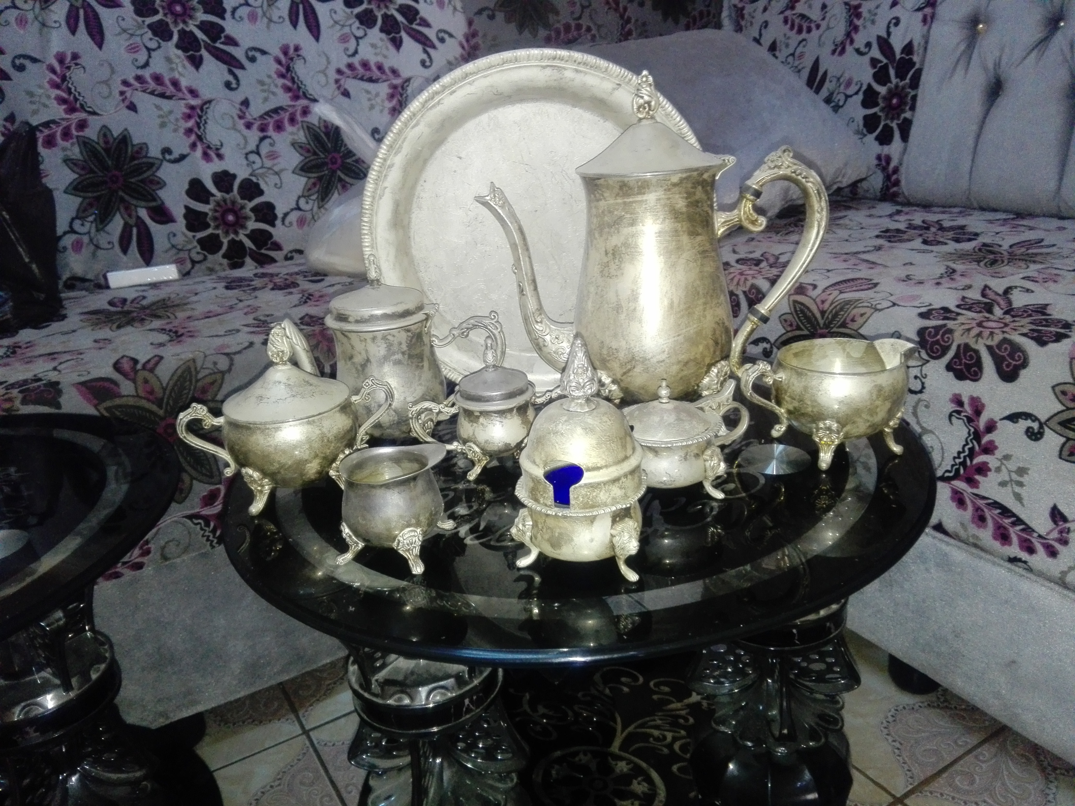 طقم انتيكه تحفه
لا تنسَ أنك شاهدت هذا الإعلان في عنكبوت
طقم انتيكه تحفه من الاخر وكتير حلو ور...