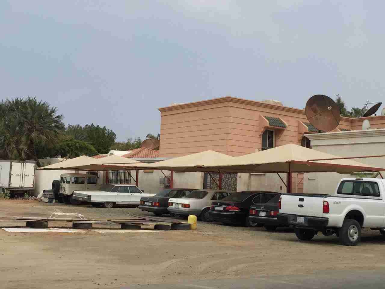 مظلات وسواتر وبيوت شعر جده
لا تنسَ أنك شاهدت هذا الإعلان في عنكبوت
جميع أعمال المظلات والسوات...