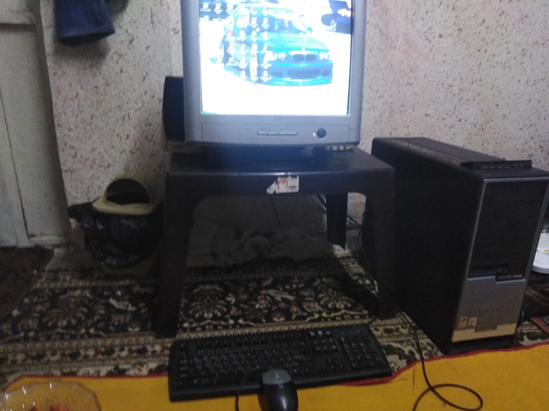 كمبيوتر كامل للبيع بسعر مغري وخيالي
لا تنسَ أنك شاهدت هذا الإعلان في عنكبوت
كمبيوتر نزل على 3...