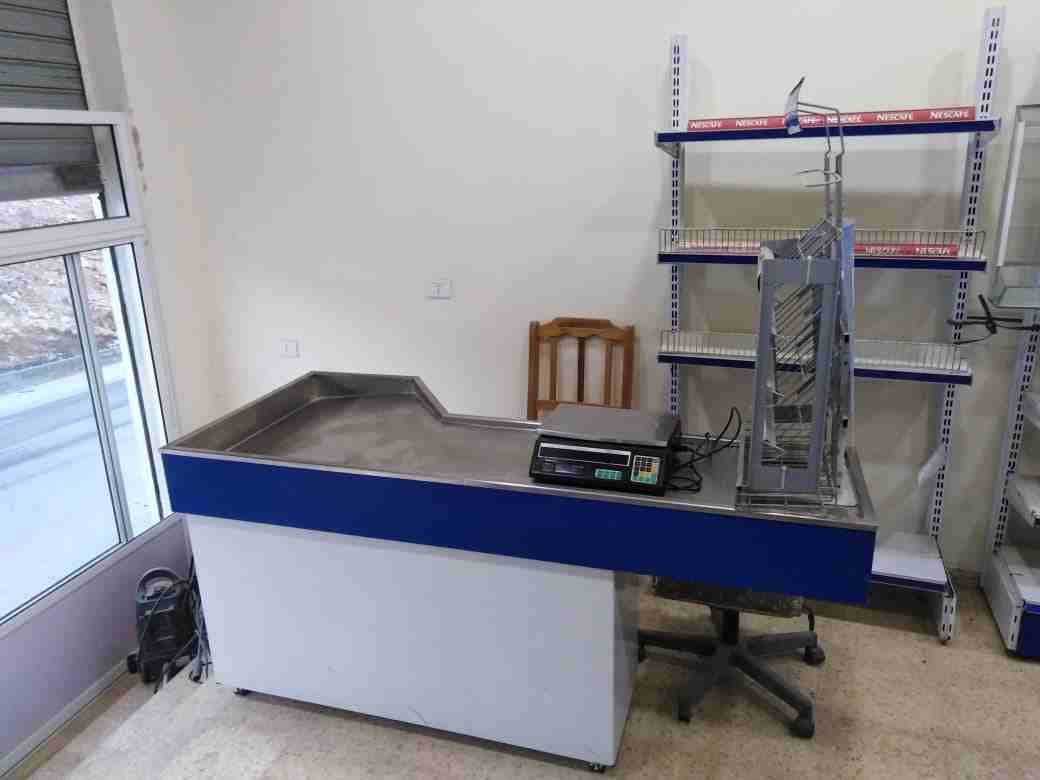 الرصيفة حي الرشيد                                            


	 				لا تنسَ أنك شاهدت هذا الإعلان في عنكبوت            
	 				
                            رفوف سوبر ماركت عداد84 ثلاجه خدمه ذاتيه...