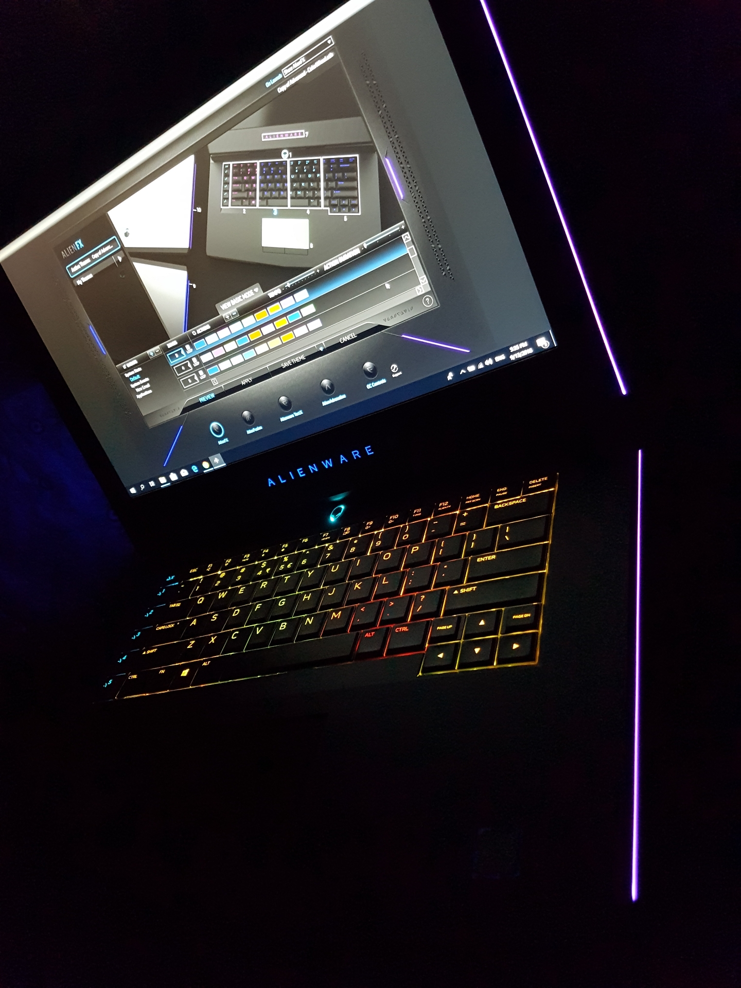 ALIENWARE 15R3 LAPTOP GTX 1080
لا تنسَ أنك شاهدت هذا الإعلان في عنكبوت
alienware gaming and d...