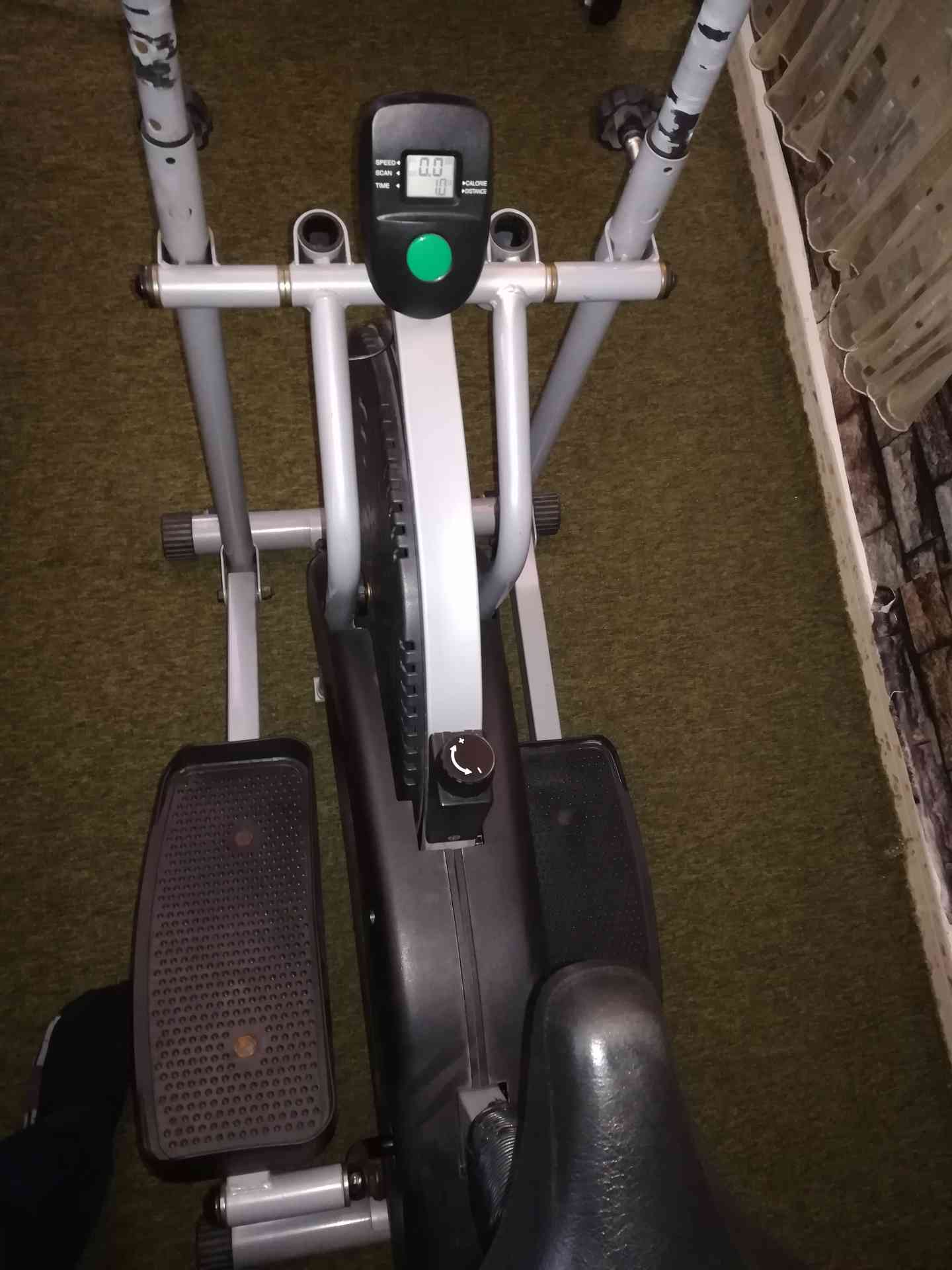 بسكليت وكروس الاوربتراك الرياضي
لا تنسَ أنك شاهدت هذا الإعلان في عنكبوت
جهاز بسكليت وكروس الا...