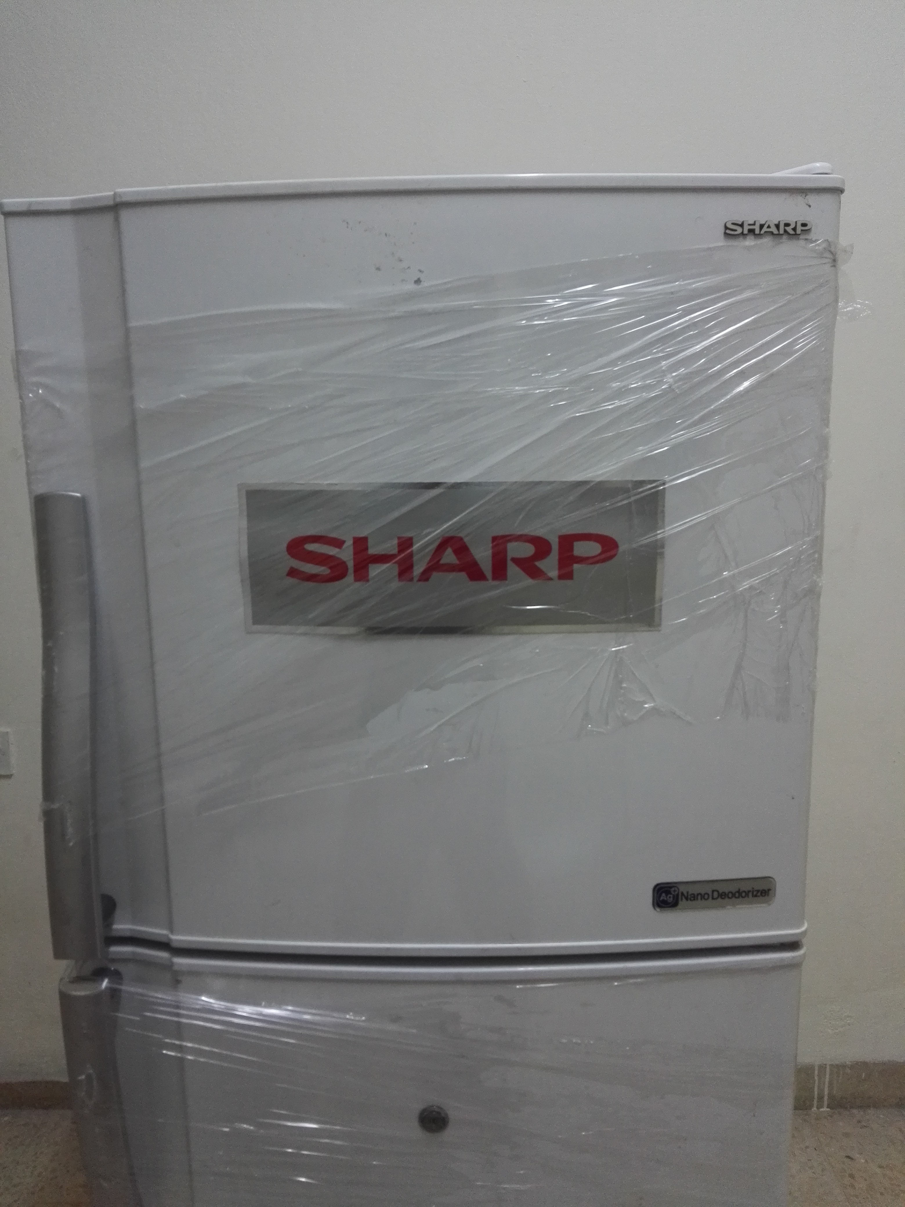 ثلاجة SHARP للبيع
لا تنسَ أنك شاهدت هذا الإعلان في عنكبوت
ثلاجة SHARP بحالة ممتازة للبيع
حال...