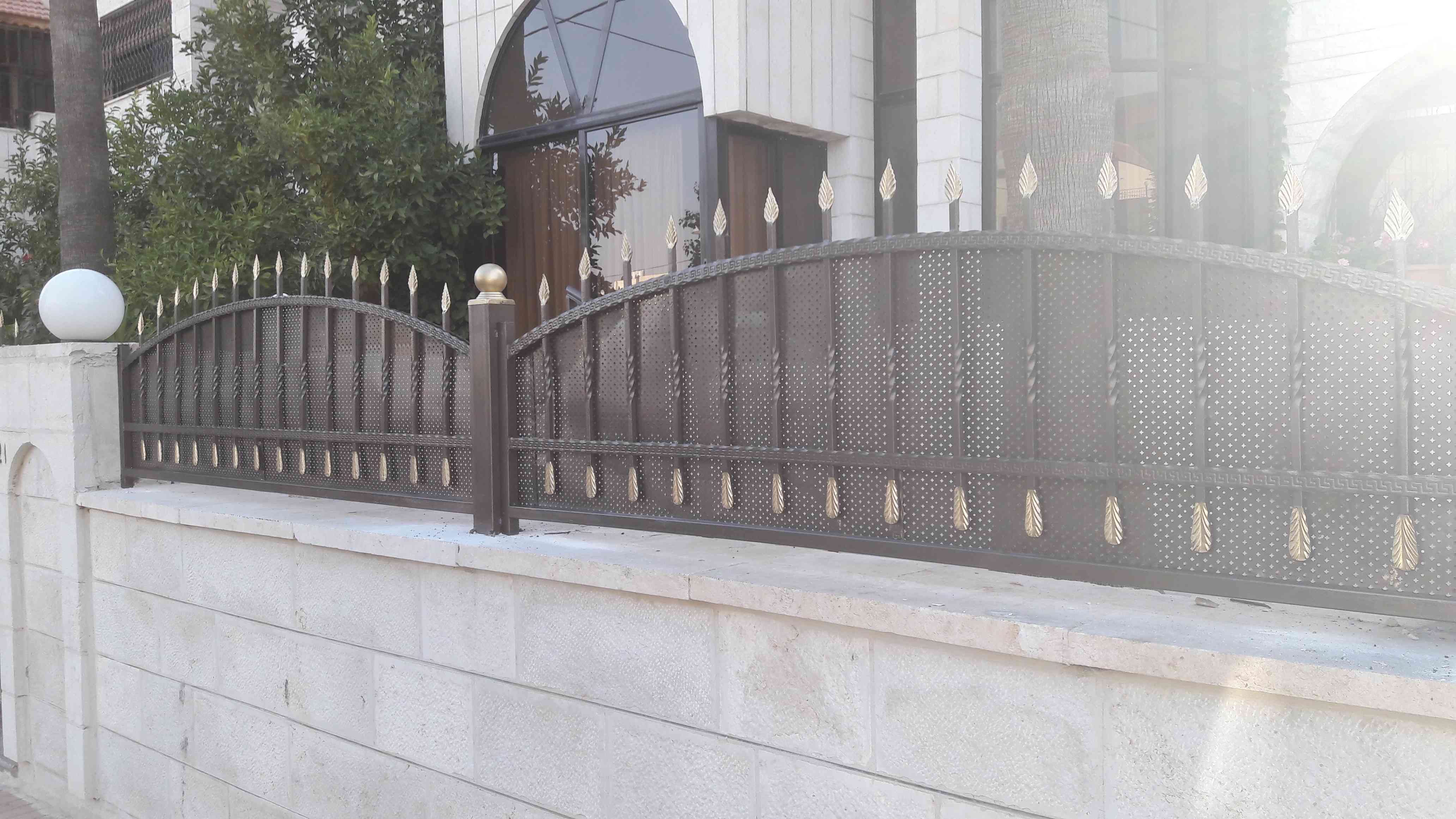 مشغل خالد للحداده كافه اعمال الحداده ابواب دربزينات حمايات معرشات
لا تنسَ أنك شاهدت هذا الإعلان في عنكبوت...